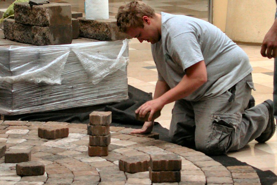 What Is Hardscape Landscaping? - Edgewood Landscapers